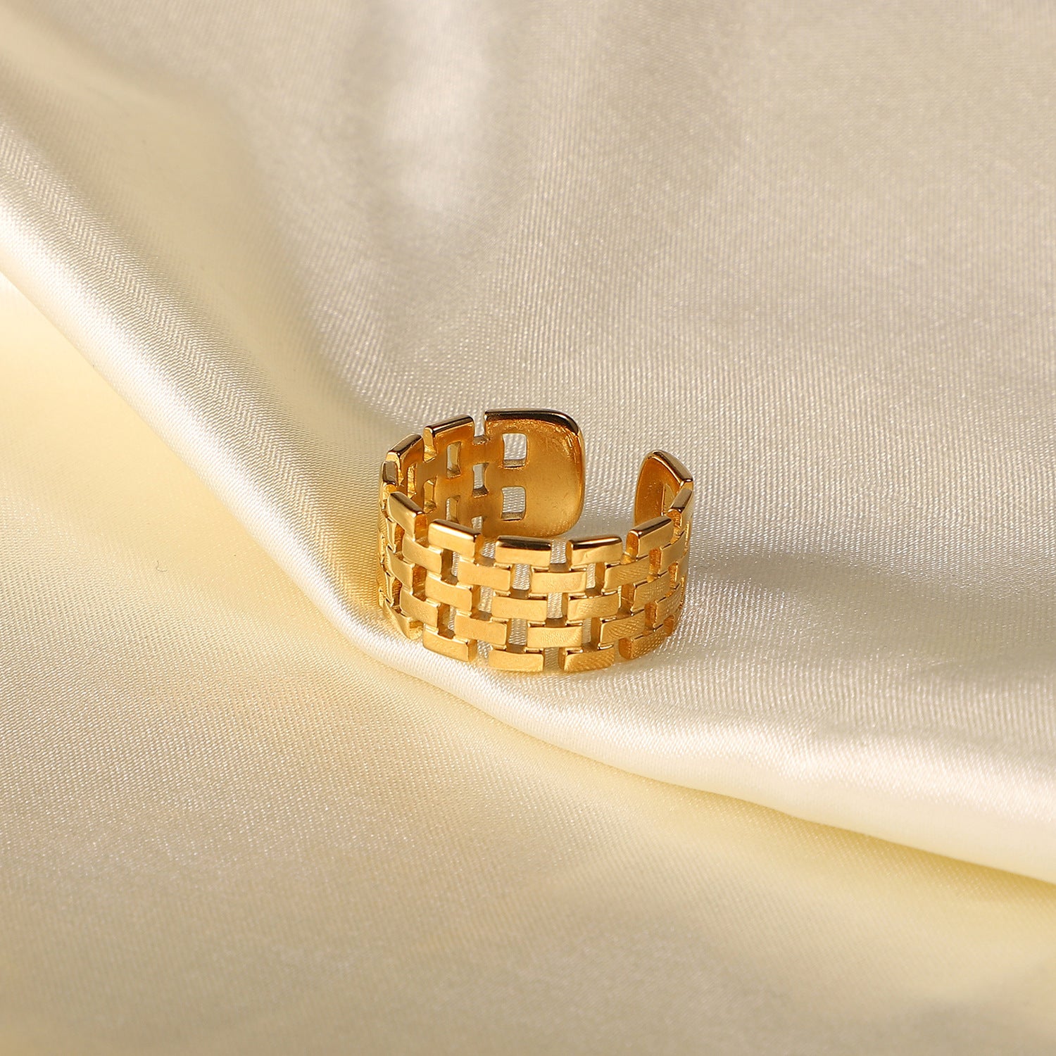 Evermore Ring